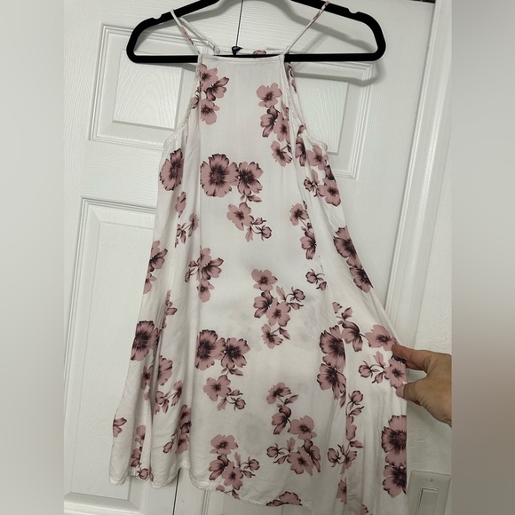 Brandy Melville Dresses & Skirts - Brandy Melville‎ Abigail Dress